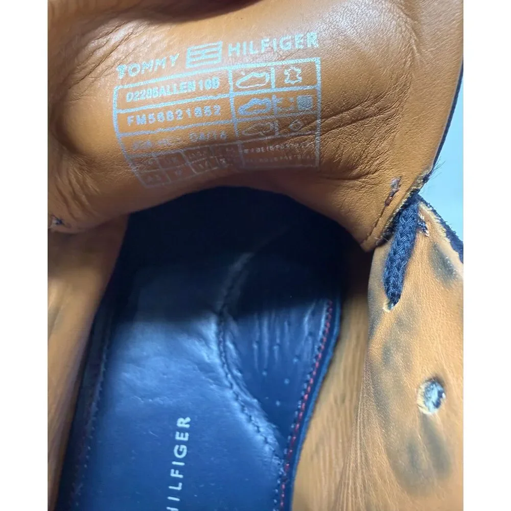 Tommy Hilfiger Mens booties Size 10 Chukka Boot Blue Suede